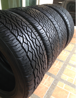 ยาง FALKEN 265 50 20 กลางปี12 ดอกสวย พร้อมใช้งาน ราคาไม่แพง
