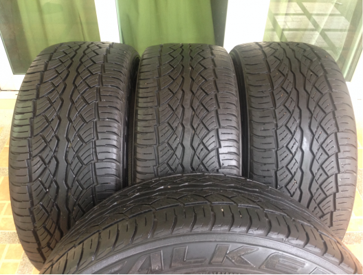 ยาง FALKEN 265 50 20 กลางปี12 ดอกสวย พร้อมใช้งาน ราคาไม่แพง
