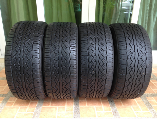 ยาง FALKEN 265 50 20 กลางปี12 ดอกสวย พร้อมใช้งาน ราคาไม่แพง