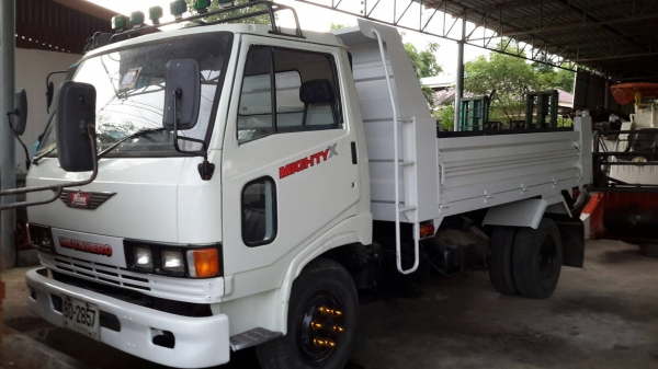 ขายรถดั้มอิโน่KM777ดั้มต่อไหม่  เครื่อง117แรง 4สูบ สภาพพร้อมใช้งาน