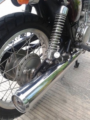 ขาย Yamaha SR400 ปีเก่าเดิมๆสภาพสวยราคา 50000 บาทครับ