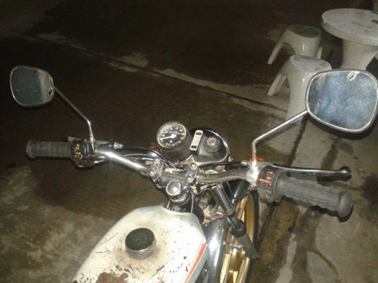 ขาย Suzuki GT100 เก่าญี่ปุ่นล้อแม๊กหายากสภาพแห้งๆสวยๆราคา 15000 บาทครับ