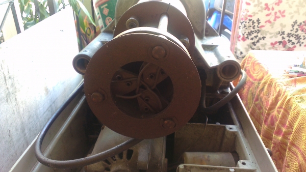 เครื่องต๊าปเกลียว U.S.A.