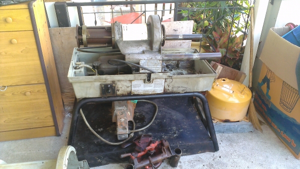 เครื่องต๊าปเกลียว U.S.A.