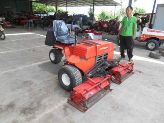 รถตัดหญ้า JACOBSEN TRI-KING 1672D พร้อมใช้งาน