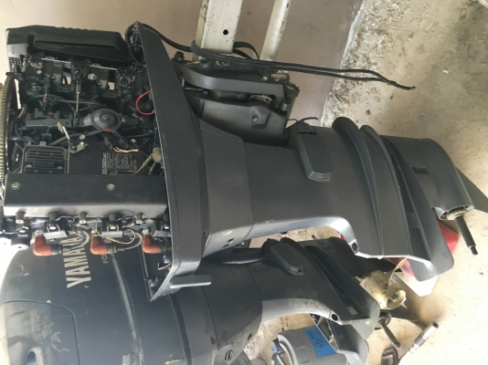 สำราญมารีน ขายเครื่องเรือ Yamaha 90แรง