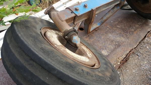 ขายคานหน้ารถไถ สภาพดีพร้อมยางครับ ขายคานหน้ารถไถ สภาพดีพร้อมยางครับ