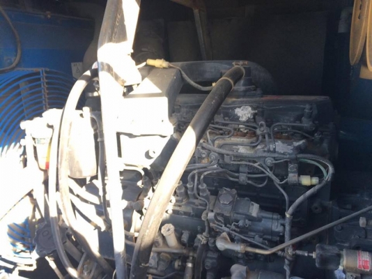 ปั้มลม PDS655S-68 เพิ่งเหยียบเมืองไทย นำเข้าจากญี่ปุ่น ขายในราคาถูกครับ ใช้งานมาน้อย