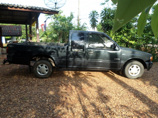 ขายรถกระบะISUZU TFR90HP SPACE CAB ปี35 รถเดิมบางทั้งคันเครื่องแน่นๆแรงดีไม่ไอไม่จามเครื่องนิ่งมากครับประหยัดน้ำมันสุดๆ ช่วงล่างแน่นปึกคัสชีเดิมสวยไม่มีผุ เอกสารพร้อมโอน+ภาษีพรบ59 แอร์เย็นจัด+ชีดีMP3+ยางดี4เส้น+แม๊กลายเนอร์+ล้อแม๊ก รถสภาพสวยพร้อมใช้งานครับ