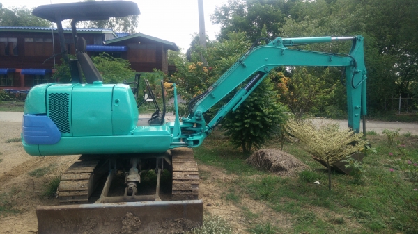 ขายแม๊คโคร komutsu pc30-7