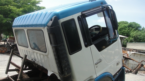 หัว HINO โปเฟีย สภาพเดิมๆของครบ ราคาถูก หัว HINO โปเฟีย สภาพเดิมๆของครบ ราคาถูก