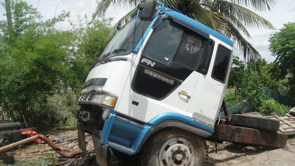 หัว HINO โปเฟีย สภาพเดิมๆของครบ ราคาถูก หัว HINO โปเฟีย สภาพเดิมๆของครบ ราคาถูก