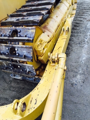 CAT D5B ห้องเก๋ง ตีนไก่ นำเข้าจากญี่ปุ่น สภาพงามจริง ๆ ครับ คันนี้ หาอยู่มาดูคันนี้นะครับ