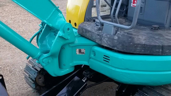 ขายรถแบคโฮ KOMATSU pc30MR เครื่อง3D84E คอนโทรลสั้น แทรคเหล็ก รถเก่าญี่ปุ่น ติดต่อ 089-7949488