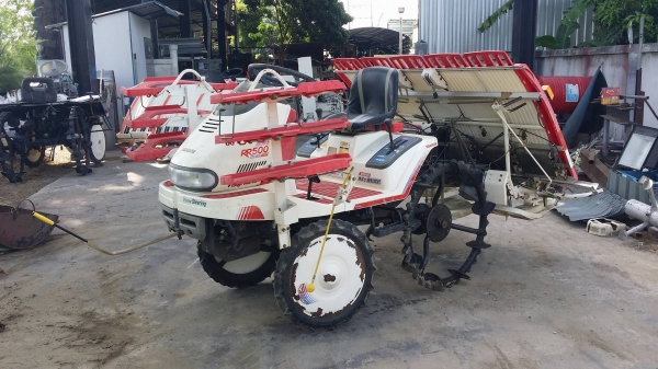 รถดำนานั่งขับ YANMAR รุ่น RR500 เก่าญี่ปุ่น  ดำนา 5 แถว  สภาพสวย