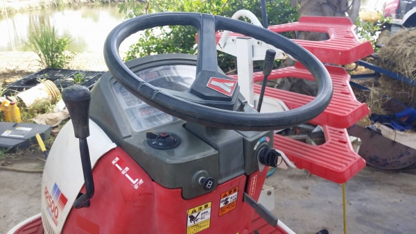 รถดำนานั่งขับ YANMAR รุ่น RR500 เก่าญี่ปุ่น  ดำนา 5 แถว  สภาพสวย