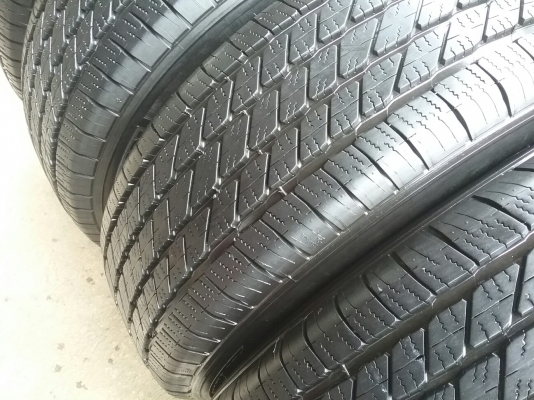 ยางMICHELIN 265 65R17 ปี2015 สภาพสวยมากๆไร้ที่ติ ดอกยางเยอะมากๆ90\% ไม่มีปะคุ้มสุดๆไม่มีปะ