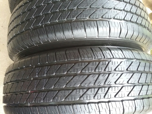 ยางMICHELIN 265 65R17 ปี2015 สภาพสวยมากๆไร้ที่ติ ดอกยางเยอะมากๆ90\% ไม่มีปะคุ้มสุดๆไม่มีปะ