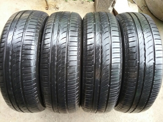 ยางPIRELLI .185 65R15 ปี2015 สภาพสวย ดอกเยอะมากๆคุ้มสุดๆไม่แพง