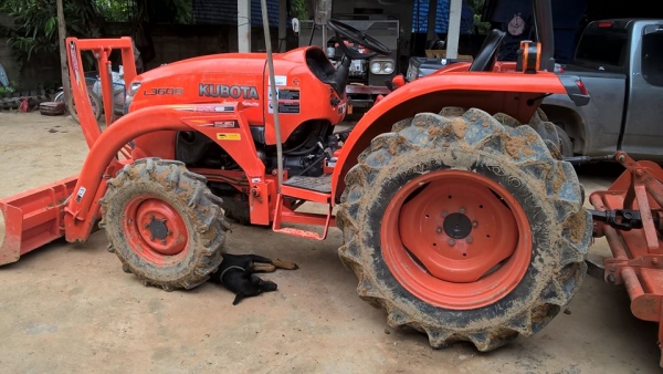 ขายรถไถ 36 แรงม้า