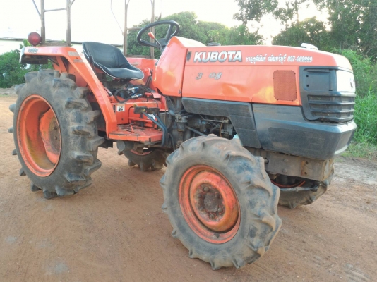 ขายรถไถ KUBOTA L3408 ราคา 140,000 อ.แกลง ระยอง สอบถามได้ DC Trctor Rayong 0818618678,0899347475 id line=0818618678 id lne=0899347475 https://www.facebook.com/DC-Tractor-Rayong-307154532717928/shop?rid=307154532717928&rt=9 ขายรถไถ KUBOTA L3408 ราคา 140,000 อ.แกลง ระยอง สอบถามได้ DC Trctor Rayong 0818618678,0899347475 id line=0818618678 id lne=0899347475 https://www.facebook.com/DC-Tractor-Rayong-307154532717928/shop?rid=307154532717928&rt=9
