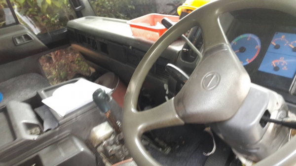 Hino/FM 1JKPA    เครื่องJO8/260แรง จดปี50