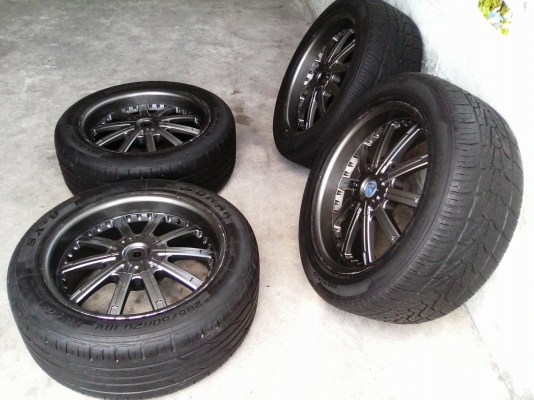 ขอบ20นิ้ว6รู พร้อมยาง สวยๆ 4 ล้อ ราคา 9900 บาท