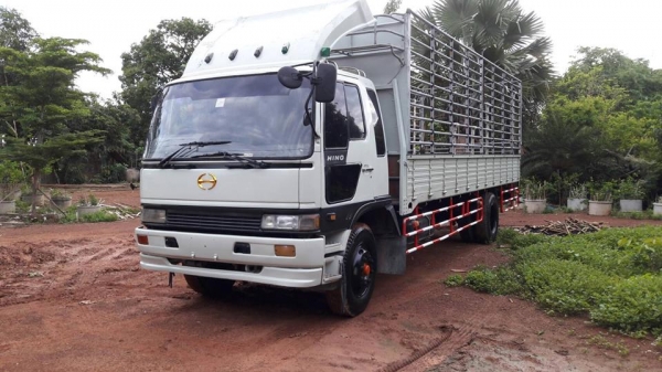 ขายรถ6ล้อ ยาว7.20เมตร เครื่อง195แรง ภายในสวย แอร์เย็น ยางดี รถสวยสภาพพร้อมใช้งาน เอกสารพร้อมโอน ราคา650,000 สนใจโทร 090-8588220คุณนะ 093-3258446คุณบิว หรือเข้าดูสินค้าอื่นๆได้ที่ www.narong2truck.com หรือ www.truck.in.th/498 หรือเพจFacebook ณรงค์ ซื้อขายร ขายรถ6ล้อ ยาว7.20เมตร เครื่อง195แรง ภายในสวย แอร์เย็น ยางดี รถสวยสภาพพร้อมใช้งาน เอกสารพร้อมโอน ราคา650,000 สนใจโทร 090-8588220คุณนะ 093-3258446คุณบิว หรือเข้าดูสินค้าอื่นๆได้ที่ www.narong2truck.com หรือ www.truck.in.th/498 หรือเพจFacebook ณรงค์ ซื้อขายร