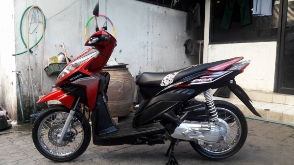 ขายลูกเดียว click110 i หัวฉีด ปี2553ด่วนเลยคับ