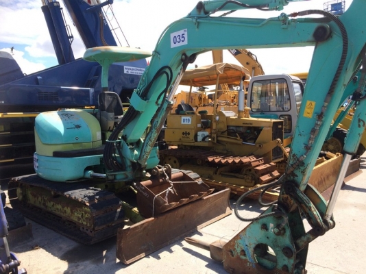 CAT 304CCR มาพร้อมหัวกระแทก Toku และ บุ้งกี๋จากญี่ปุ่น ไม่แพงครับ
