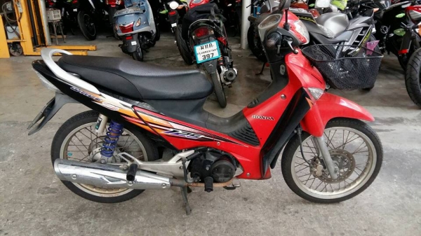 ขาย Honda Wave 125 S ปี 51 สตาร์ทมือ รุ่นไฟเลี้ยวบังลม เครื่องดี ชุดสีใช้ได้ มีรอยล้มด้านซ้าย (สีเดิม) ล้อมีเนียมกาบโต เล่มพร้อมโอน ขาย Honda Wave 125 S ปี 51 สตาร์ทมือ รุ่นไฟเลี้ยวบังลม เครื่องดี ชุดสีใช้ได้ มีรอยล้มด้านซ้าย (สีเดิม) ล้อมีเนียมกาบโต เล่มพร้อมโอน