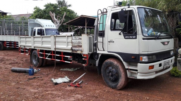 ขายรถ7.20เมตร เครื่อง195แรง สภาพพร้อมใช้งาน เอกสารพร้อมโอน ราคา650,000 สนใจโทร 090-8588220คุณนะ 093-3258446คุณบิว หรือเข้าดูสินค้าอื่นๆได้ที่ www.narong2truck.com หรือ www.truck.in.th/498 หรือเพจFacebook ณรงค์ ซื้อขายรถมือสอง (เว็บไซต์ส่วนตัว) หรือFaceboo