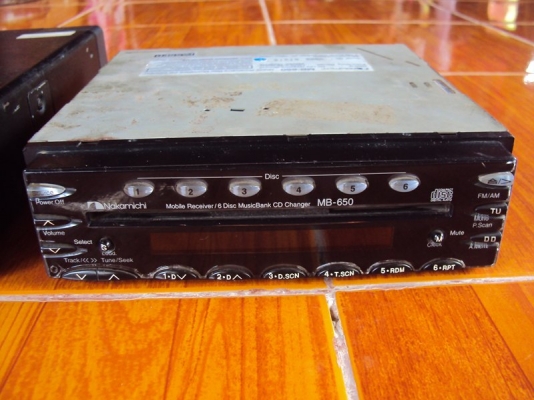 ติดรถยนต์  Nakamichi ทั้งชุด