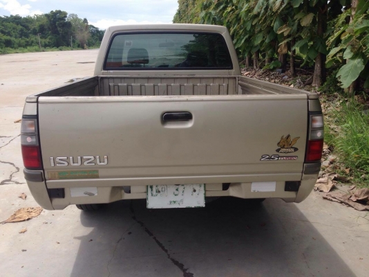 Isuzu
