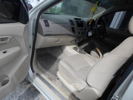 ขาย toyota vigo cab 2.5E 06 ขาย toyota vigo cab 2.5E 06