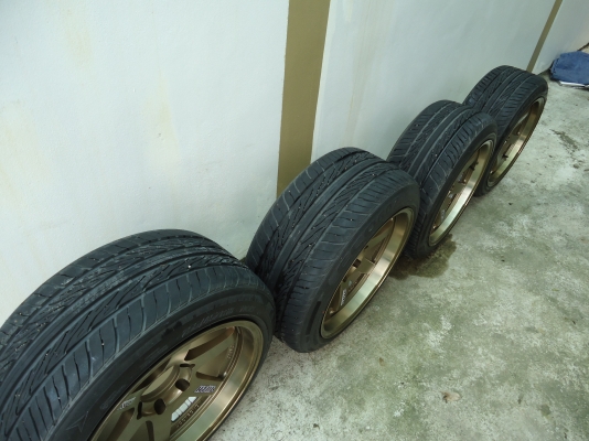 ขายล้อขอบ18"พร้อมยาง