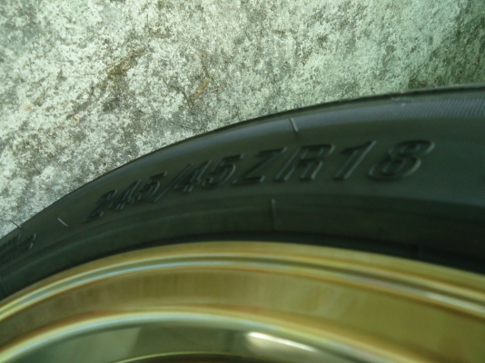 ขายล้อขอบ18"พร้อมยาง