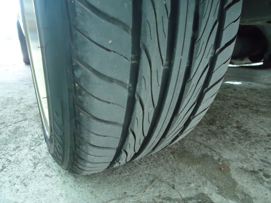 ขายล้อขอบ18"พร้อมยาง