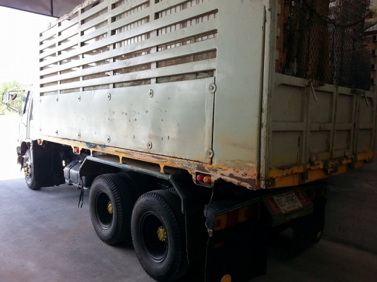 ขายรถดั้ม2เพลา FM3H 195แรง สโลกลาง เครื่องดี แคชซีสวย สภาพพร้อมใช้งาน เอกสารพร้อมโอน ราคา780,000 สนใจโทร 090-8588220คุณนะ 093-3258446คุณบิว หรือเข้าดูสินค้าอื่นๆได้ที่ www.narong2truck.com หรือ www.truck.in.th/498 หรือเพจFacebook ณรงค์ ซื้อขายรถมือสอง (เว