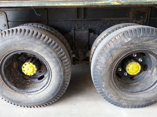 ขายรถดั้ม2เพลา FM3H 195แรง สโลกลาง เครื่องดี แคชซีสวย สภาพพร้อมใช้งาน เอกสารพร้อมโอน ราคา780,000 สนใจโทร 090-8588220คุณนะ 093-3258446คุณบิว หรือเข้าดูสินค้าอื่นๆได้ที่ www.narong2truck.com หรือ www.truck.in.th/498 หรือเพจFacebook ณรงค์ ซื้อขายรถมือสอง (เว