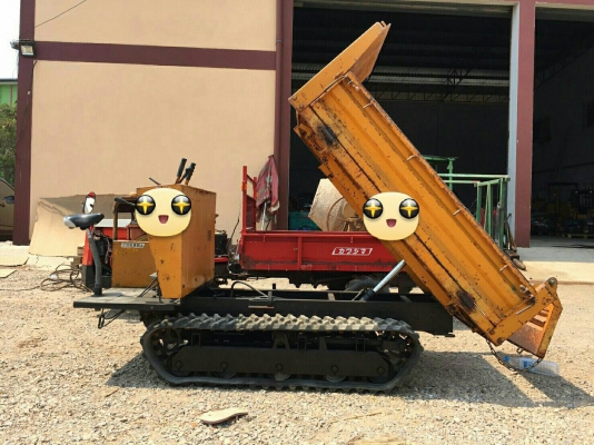 ขายรถบรรทุกดั้มตีนตะขาบแทรคยางเก่านอกเครื่องดีเซล