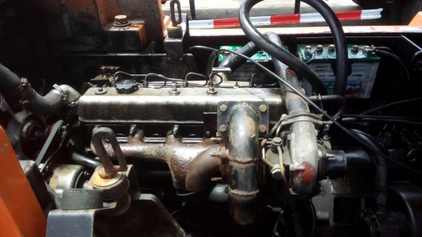 ต้องการขารโฟ๊คลิฟโตโยต้ารุ้นfd60ขนาด6ตันสภาพพร้อมใช้