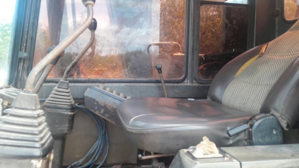 PC60-6..KOMATSU.รถใช้งานอยู่ มีบุ้งกี้ รถมีเอกสารอินวอยล์ทำสี มาร์ค8