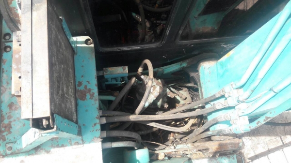 PC60-6..KOMATSU.รถใช้งานอยู่ มีบุ้งกี้ รถมีเอกสารอินวอยล์ทำสี มาร์ค8