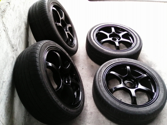 ขอบ17นิ้ว5รู114 พร้อมยาง สวยๆ 4 ล้อ ราคา 7200 บาท