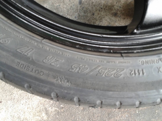 ขอบ17นิ้ว5รู114 พร้อมยาง สวยๆ 4 ล้อ ราคา 7200 บาท