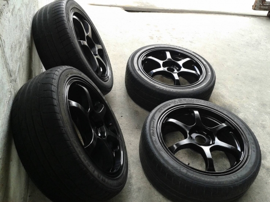 ขอบ17นิ้ว5รู114 พร้อมยาง สวยๆ 4 ล้อ ราคา 7200 บาท