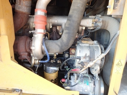 CAT 928G สภาพสวยกริ๊ป ใช้งานแค่ 4 พันกว่าชั่วโมง จากญี่ปุ่น ถึงไทยแล้วครับ