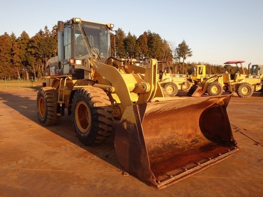 CAT 928G สภาพสวยกริ๊ป ใช้งานแค่ 4 พันกว่าชั่วโมง จากญี่ปุ่น ถึงไทยแล้วครับ