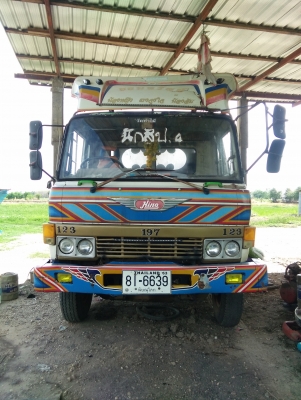 ขาย10ล้อฮีโน่f17สองเพลาเทลเลอร์บรรทุกรถเกี่ยวข้าว ขาย10ล้อฮีโน่f17สองเพลาเทลเลอร์บรรทุกรถเกี่ยวข้าว